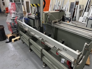 P Machine CO1 CNC router / machining centre - Photo 1