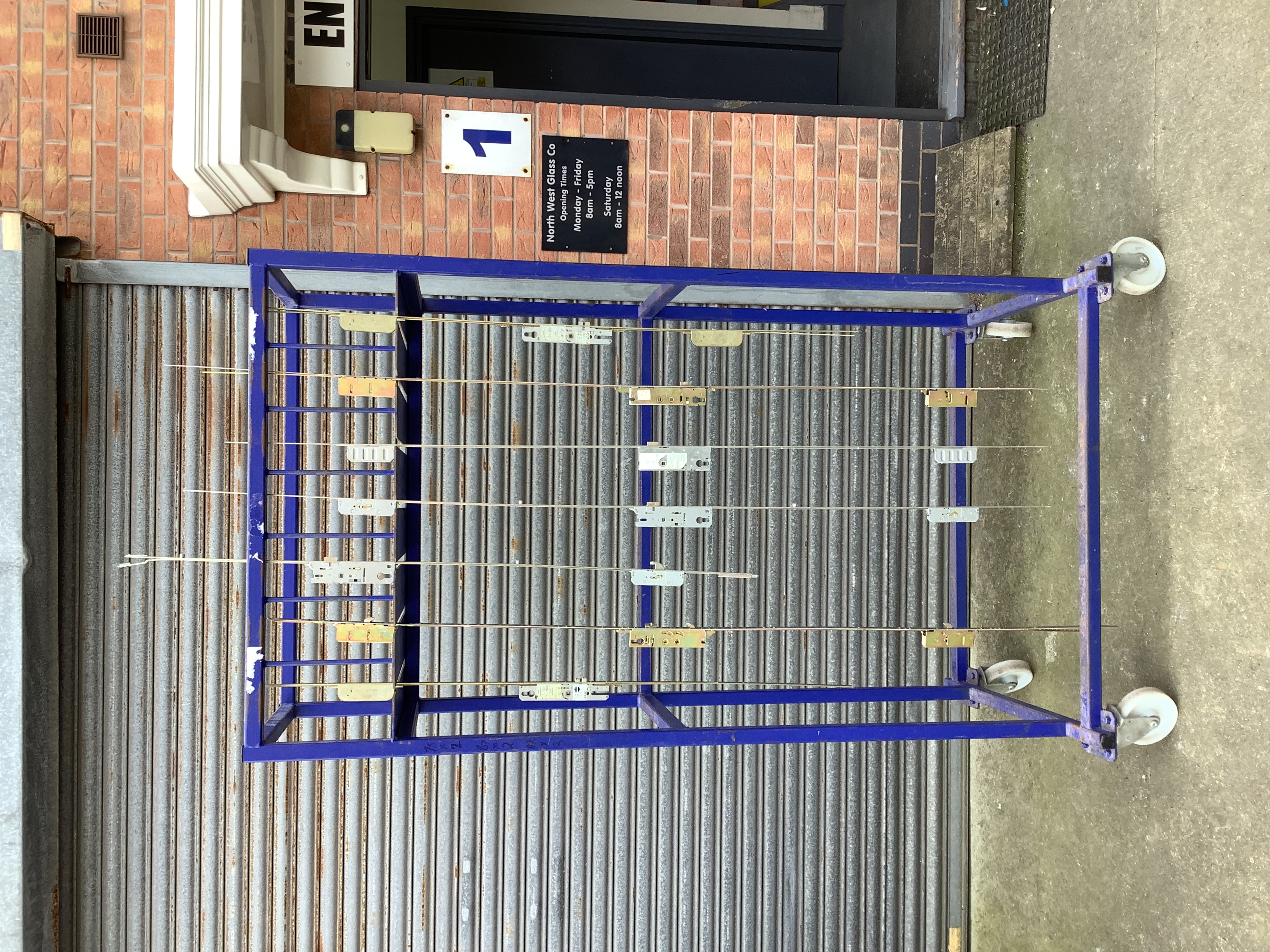 Door lock storage rack / trolley - Photo 1