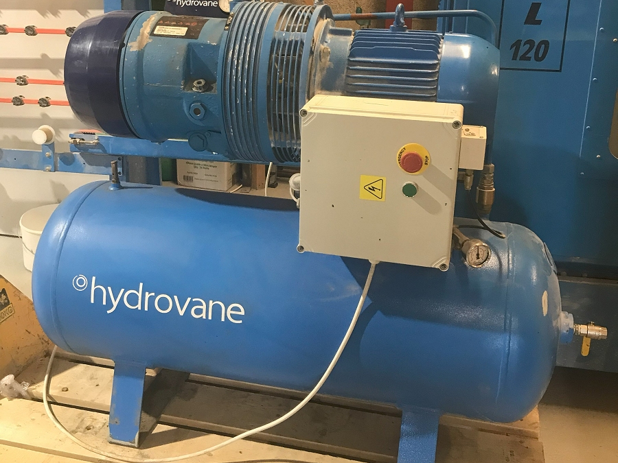 Hydrovane V05 rotary vane air compressor - Photo 1