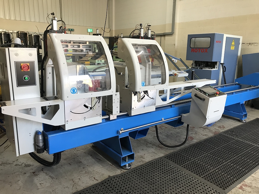 Son Mac CNC double mitre saw - Photo 1