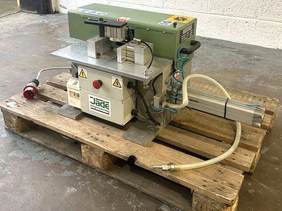 Jade Engineering end miller for uPVC or aluminium - Photo 1