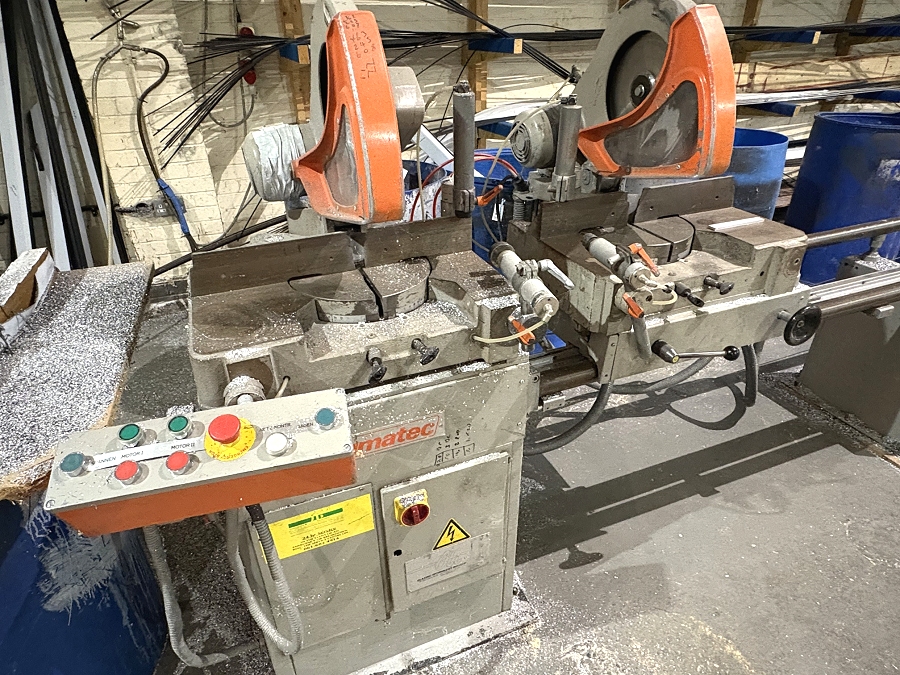 Package of various uPVC mitre saws for sale - Photo 1