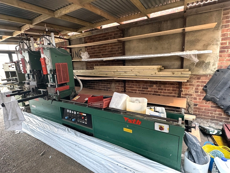 STB SL3TV 3 head welder for sale - London - Photo 1