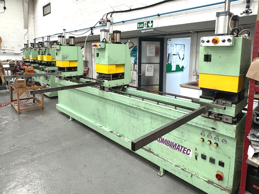 Kombimatec 3HDV/140 3 head welder for sale - Photo 1