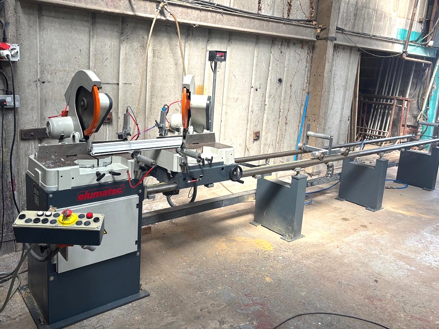 Elumatec DG 79 digital double mitre saw with 6m bed - Photo 1