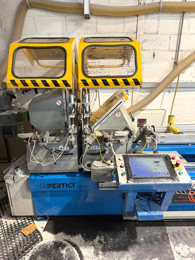 Pertici Univer 500-TS digital double mitre saw - Photo 2