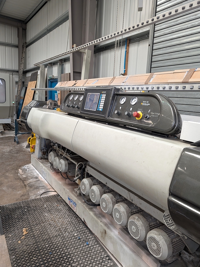 Bavelloni Max 80 straight line glass edge bevelling machine - Photo 1