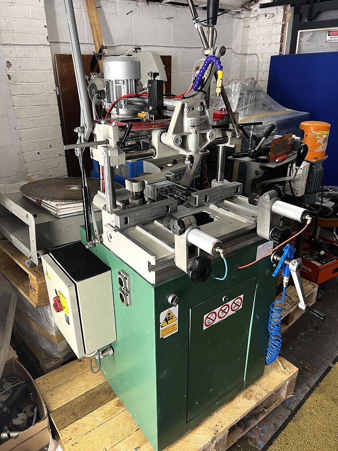 STB copy router with triple drill - Photo 1