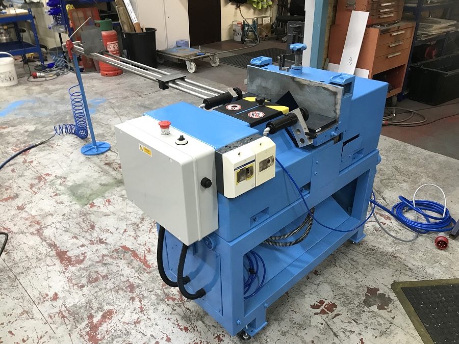 Pertici VC721 V notch saw - Photo 1