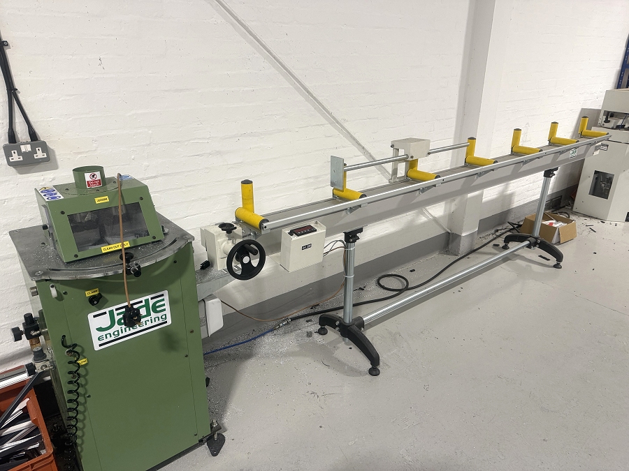 Jade bead saw with length stop - Photo 1