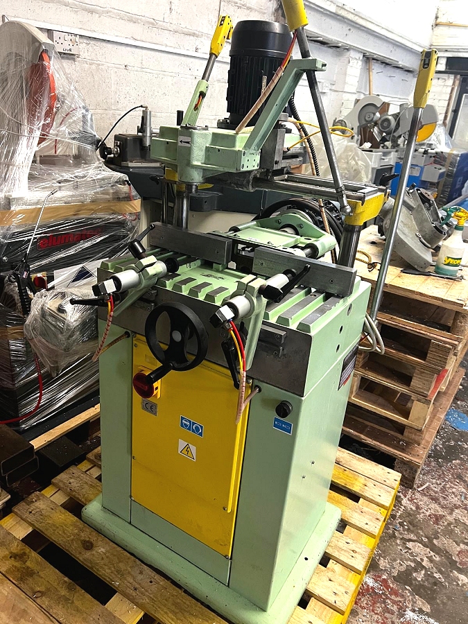 Kombimatec CRD1200 copy router with triple drill - Photo 1