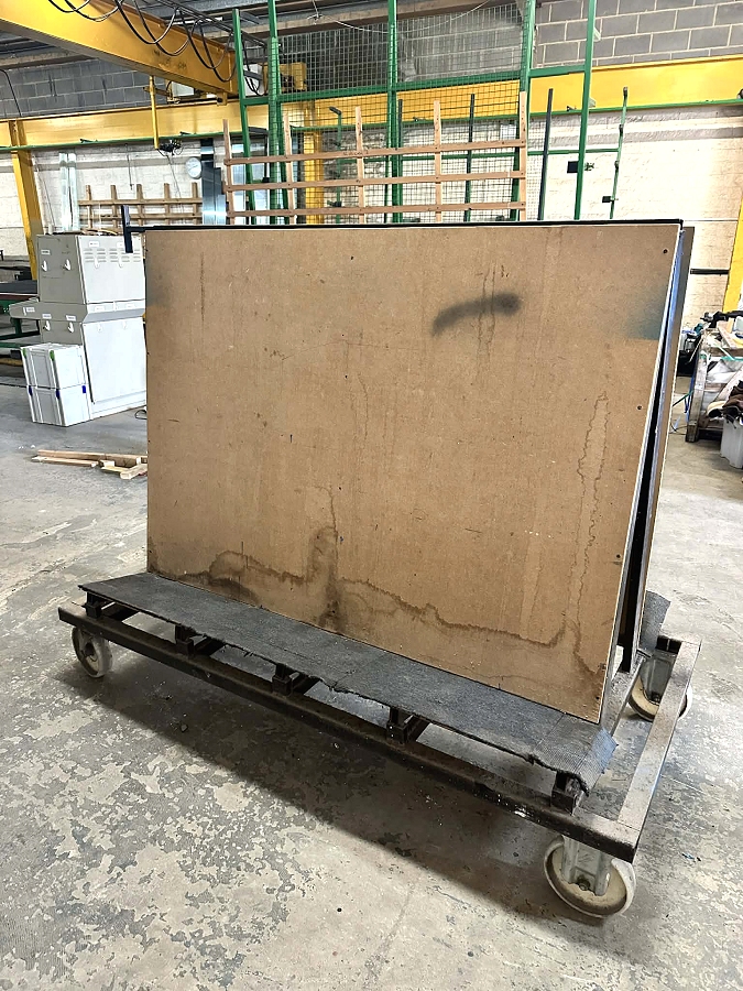 Double sided glass trolley - Photo 2