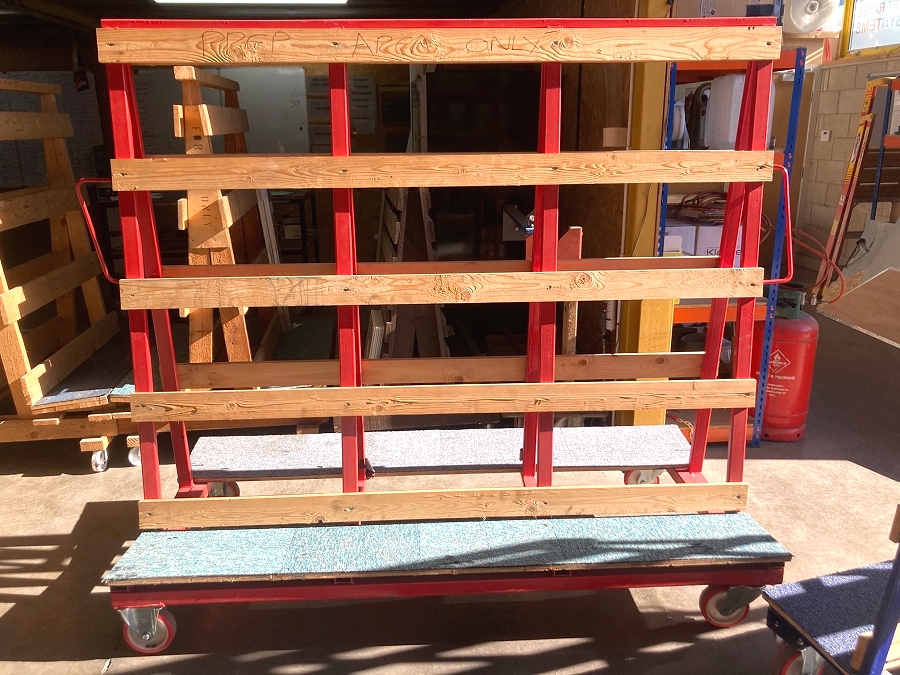 Glass trolleys for sale - Photo 1