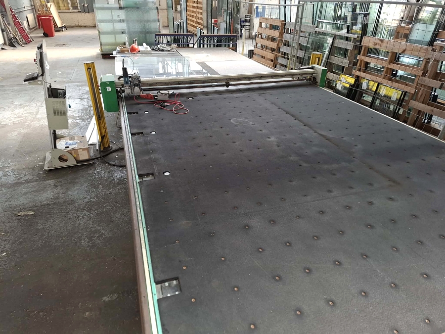 MTL Panther automatic glass cutting table for sale - Photo 1