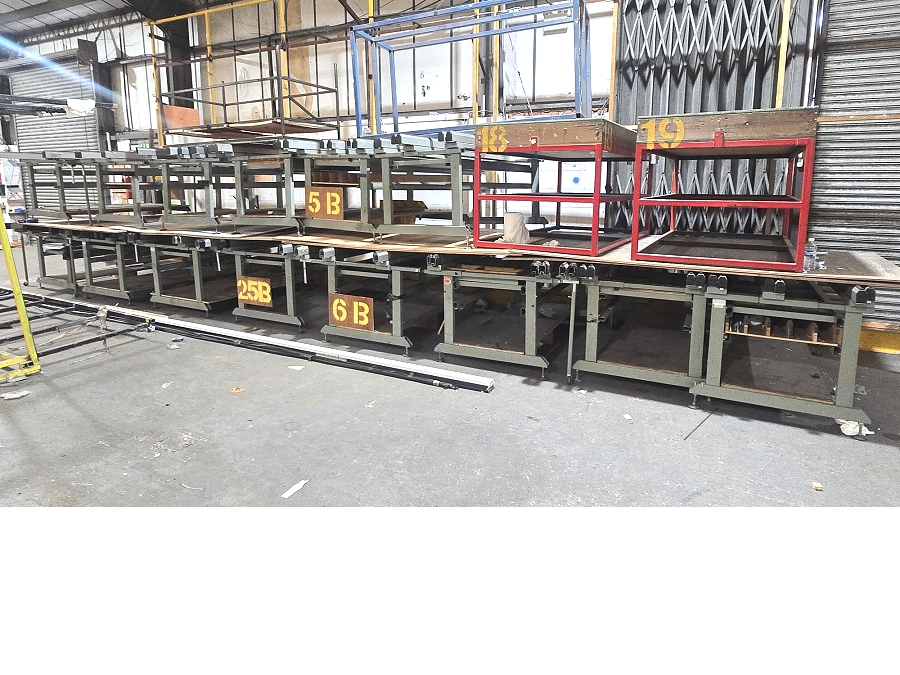 Emmegi fabrication bench for sale - Photo 1